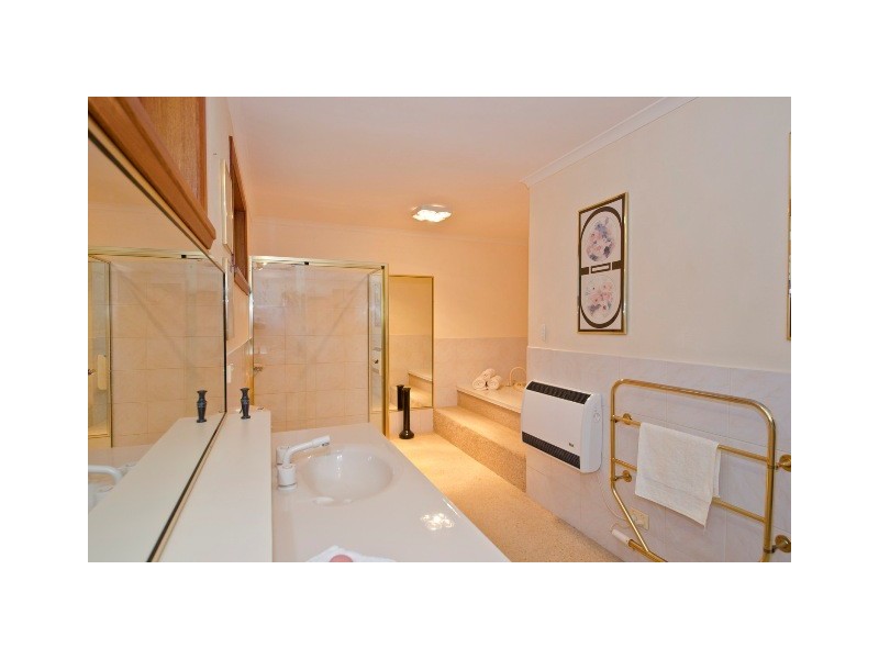 5 Zenith Court, Blackstone Heights TAS 7250