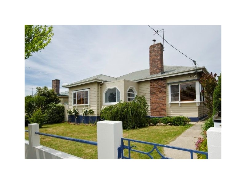 37 Como Crescent, Newstead TAS 7250