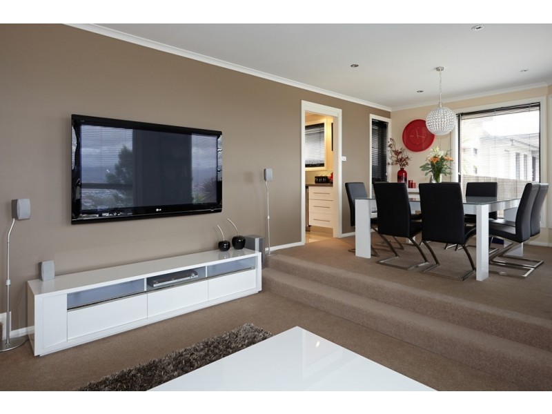 21 Clearview Avenue, Trevallyn TAS 7250