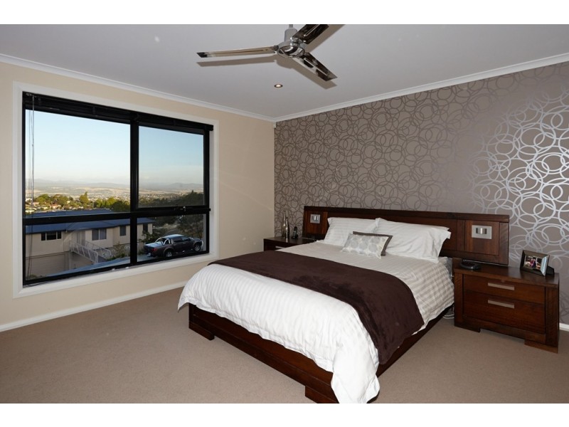 21 Clearview Avenue, Trevallyn TAS 7250
