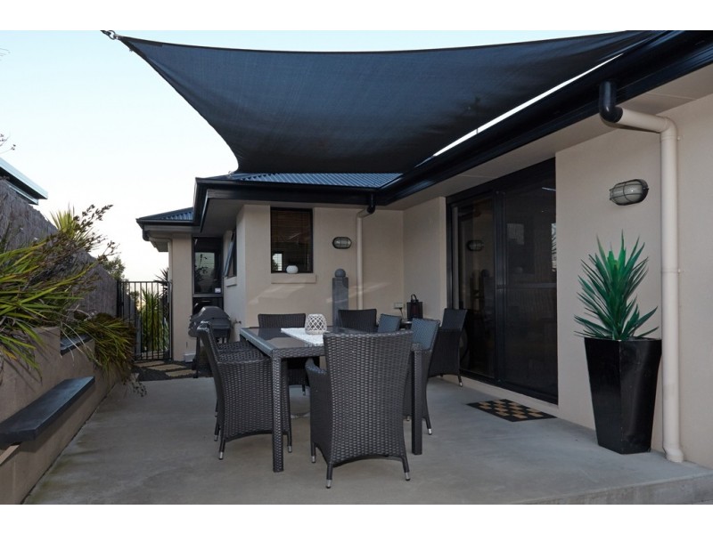 21 Clearview Avenue, Trevallyn TAS 7250