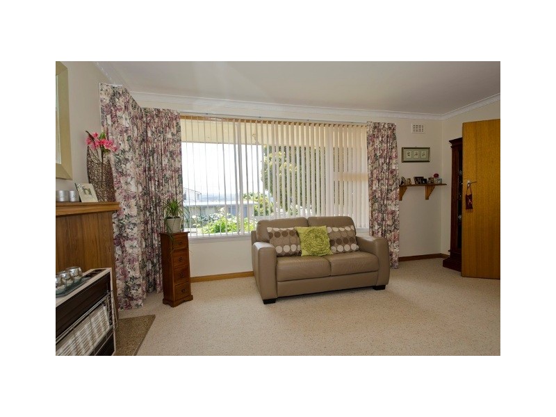 19 Henrietta Grove, West Launceston TAS 7250