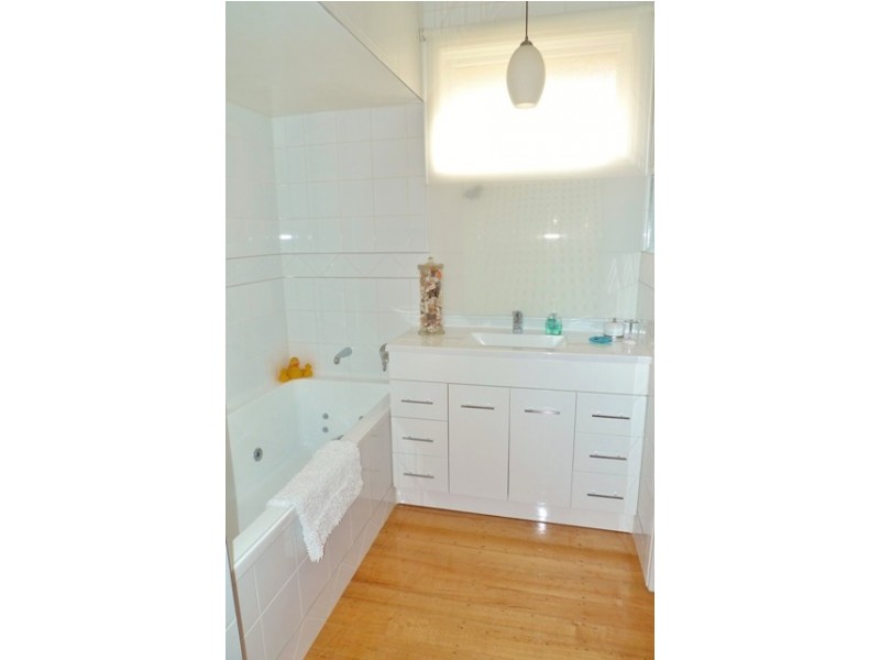 28 Walden Street, Newstead TAS 7250