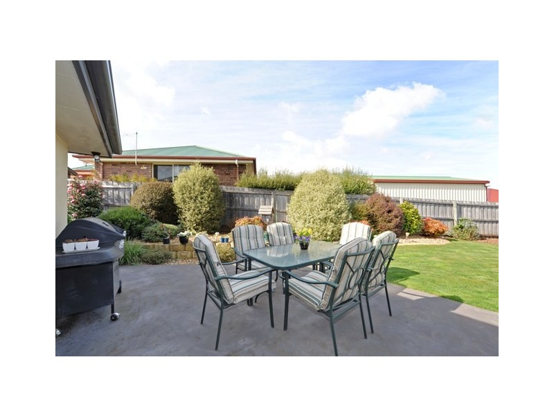 17 Molecombe Drive, Prospect Vale TAS 7250