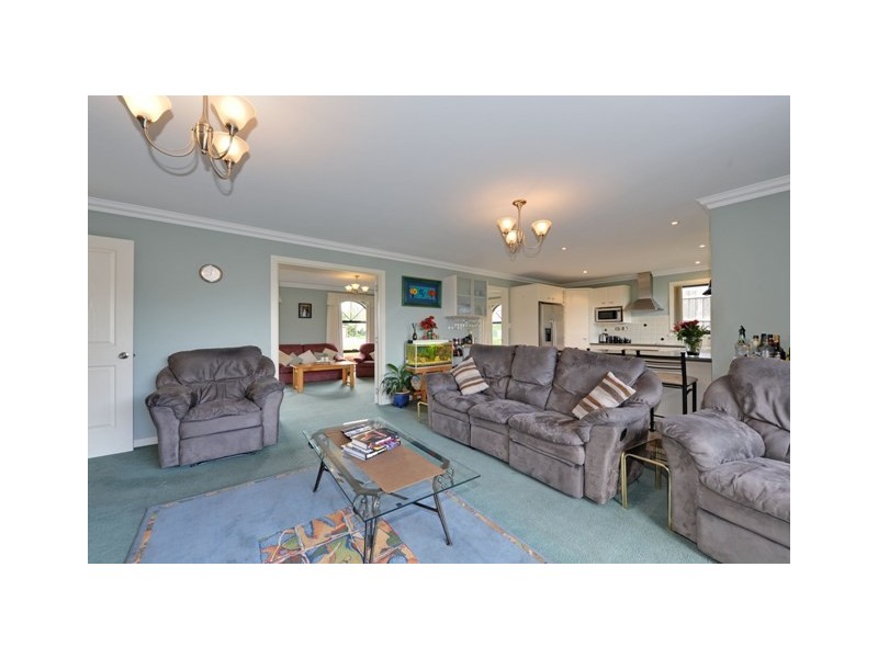 17 Molecombe Drive, Prospect Vale TAS 7250