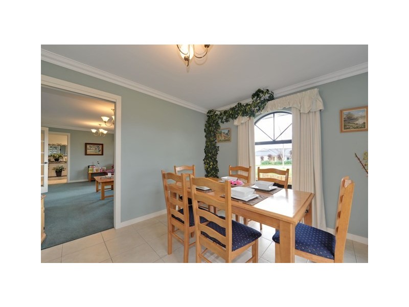 17 Molecombe Drive, Prospect Vale TAS 7250