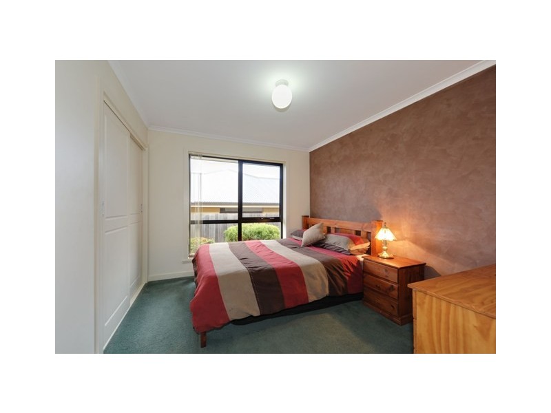 17 Molecombe Drive, Prospect Vale TAS 7250