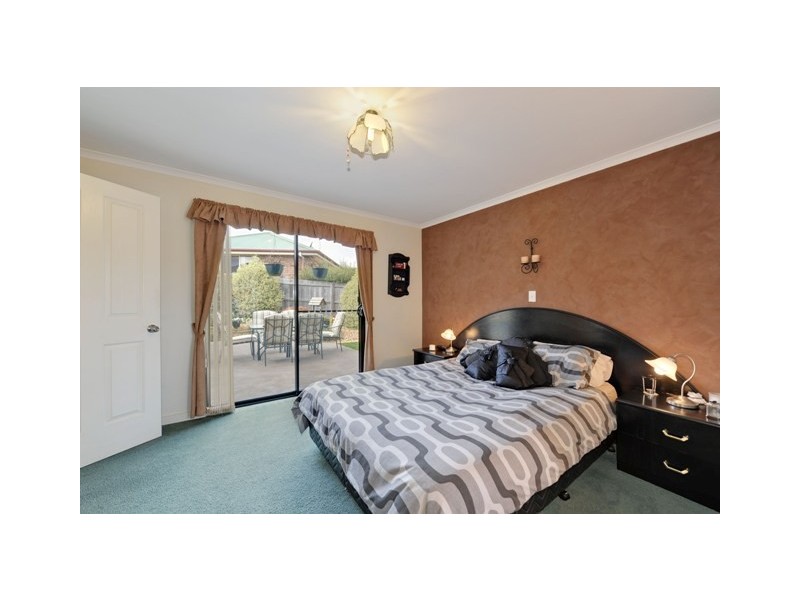 17 Molecombe Drive, Prospect Vale TAS 7250