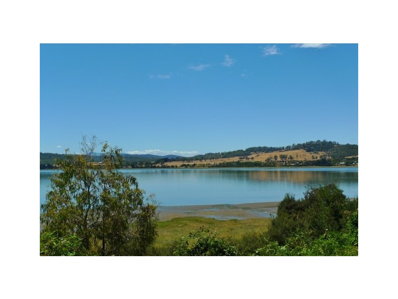61 Beach Road, Gravelly Beach TAS 7276