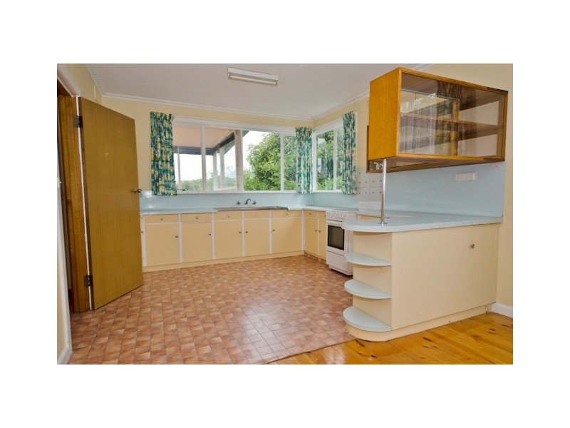 6 Chungon Crescent, South Launceston TAS 7249