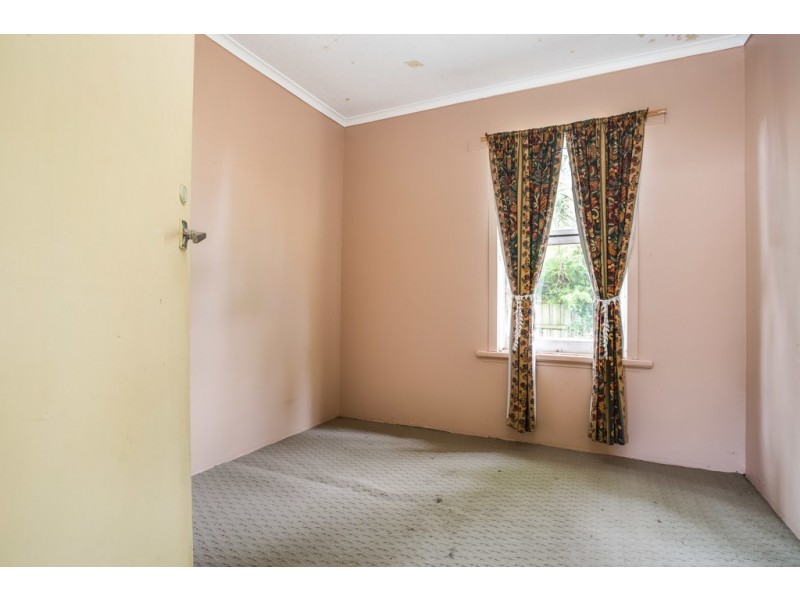 12 Kitchener Avenue, Beauty Point TAS 7270