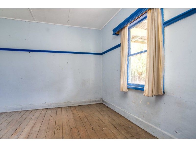 12 Kitchener Avenue, Beauty Point TAS 7270