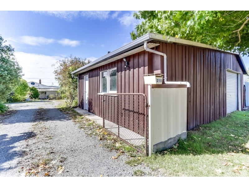 215 Flinders Street, Beauty Point TAS 7270