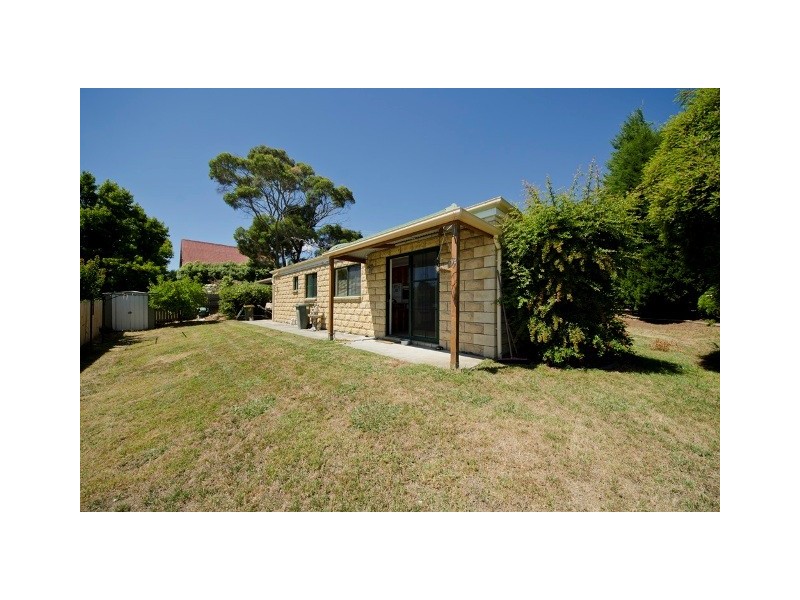 14 Garrett Street, Beauty Point TAS 7270