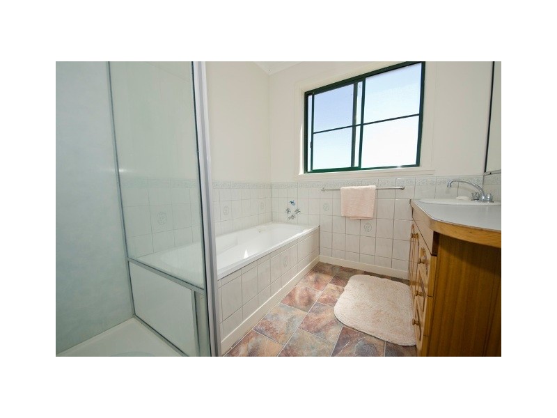 14 Garrett Street, Beauty Point TAS 7270