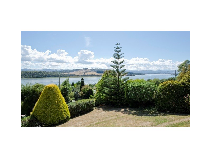395 Rosevears Drive, Rosevears TAS 7277