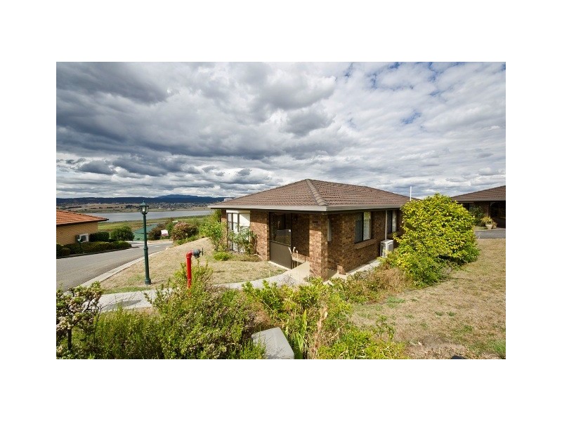 2 Emily Close, Riverside TAS 7250