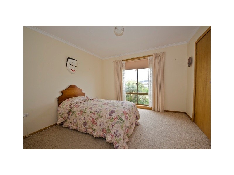 2 Emily Close, Riverside TAS 7250