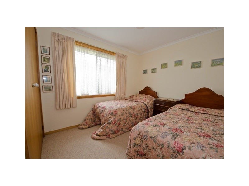 2 Emily Close, Riverside TAS 7250