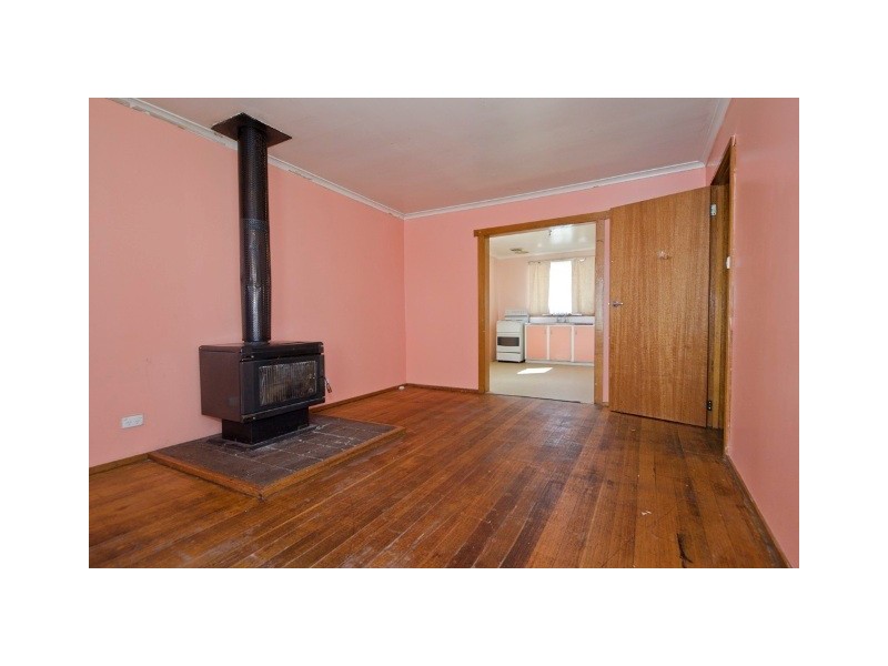 17 Hazelwood Parade, Ravenswood TAS 7250