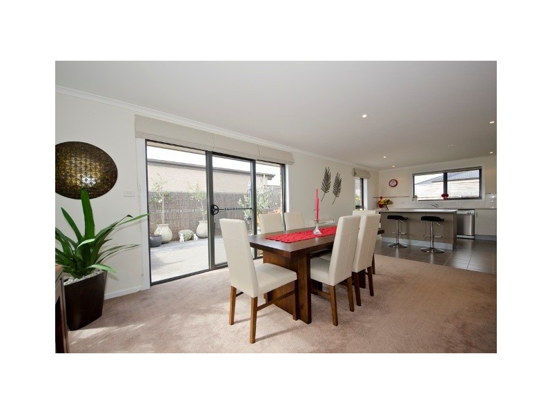 18 Savoy Place, Youngtown TAS 7249