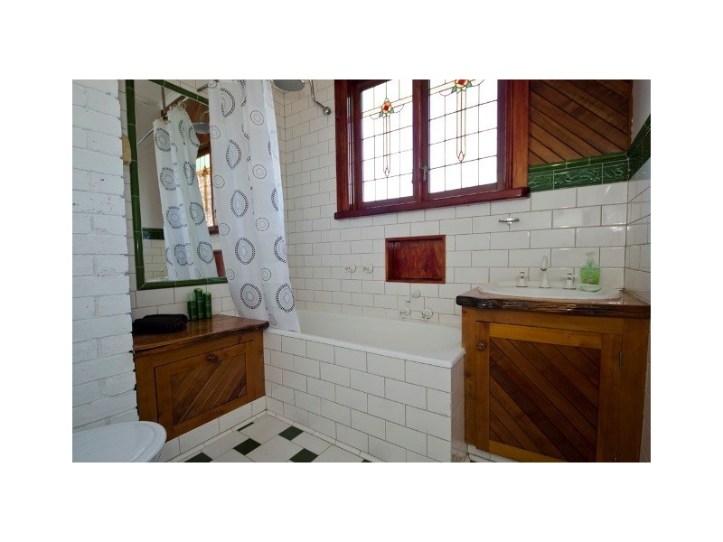 5 Basin Road, West Launceston TAS 7250