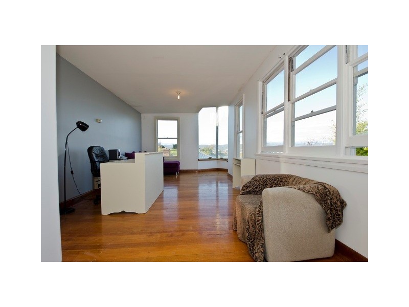 5 Basin Road, West Launceston TAS 7250
