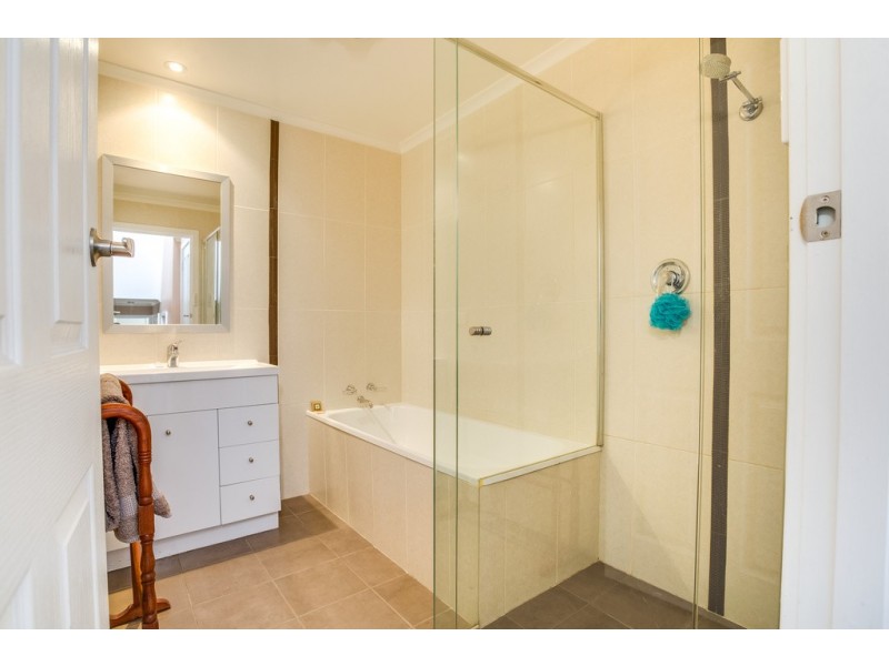 400 Gravelly Beach Road, Gravelly Beach TAS 7276
