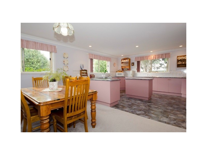 8 Cambock Lane West, Evandale TAS 7212