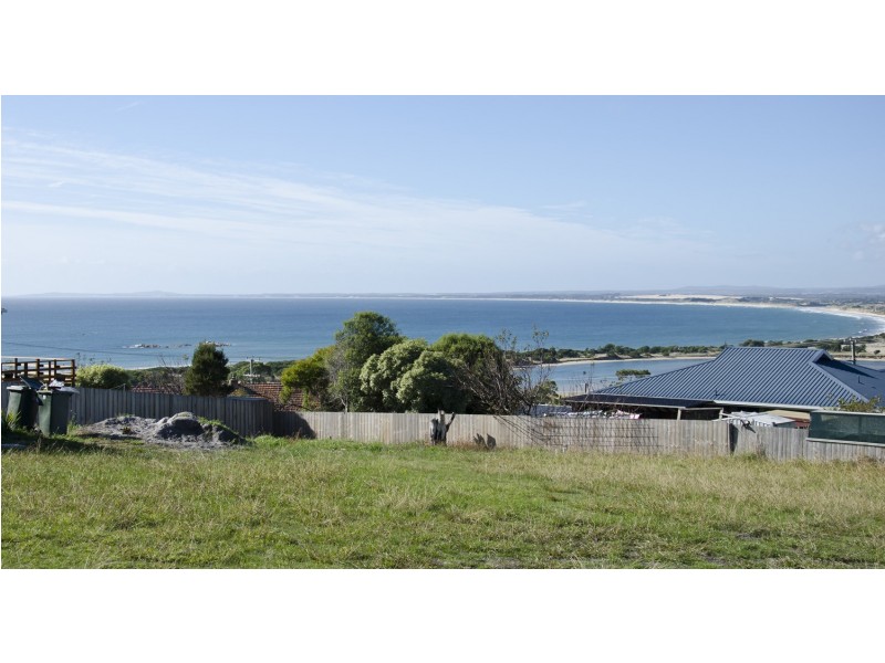 5 Flinders Lane, Bridport TAS 7262