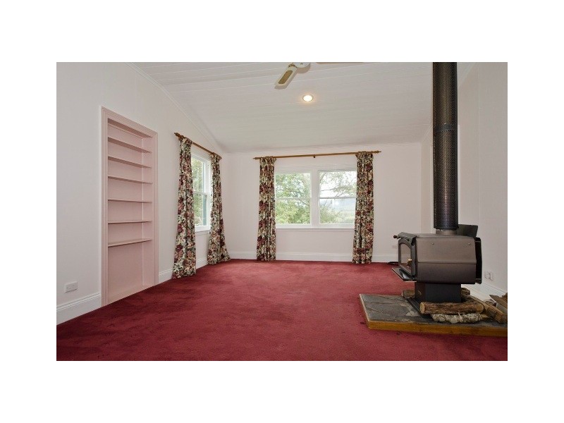 12 Quigleys Road, Holwell TAS 7275