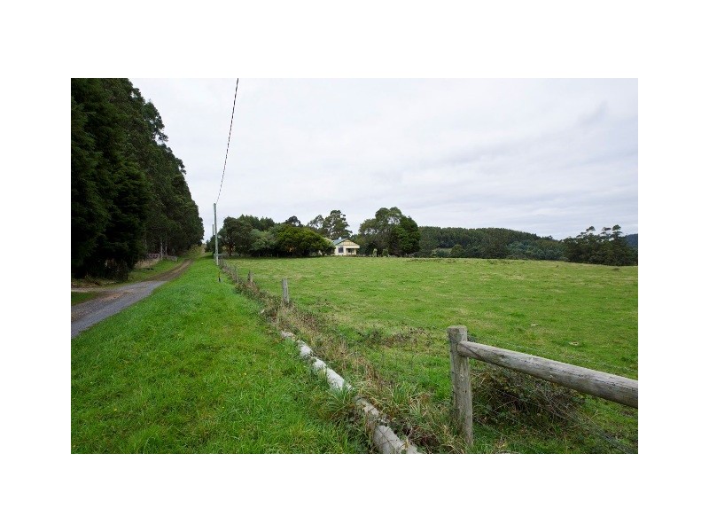 12 Quigleys Road, Holwell TAS 7275