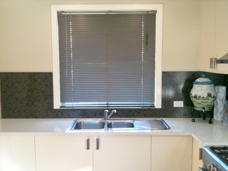 5 Hugo Place, Ravenswood TAS 7250