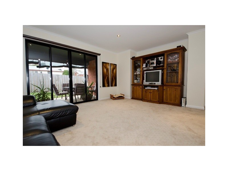 5 Pocket Place, Newnham TAS 7248