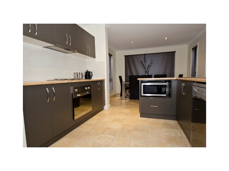 5 Pocket Place, Newnham TAS 7248