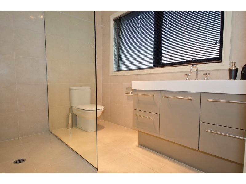 32 Holyman Drive, Prospect Vale TAS 7250