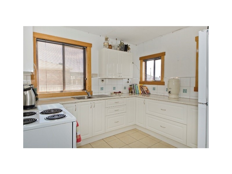 10 Archer Street, Beaconsfield TAS 7270