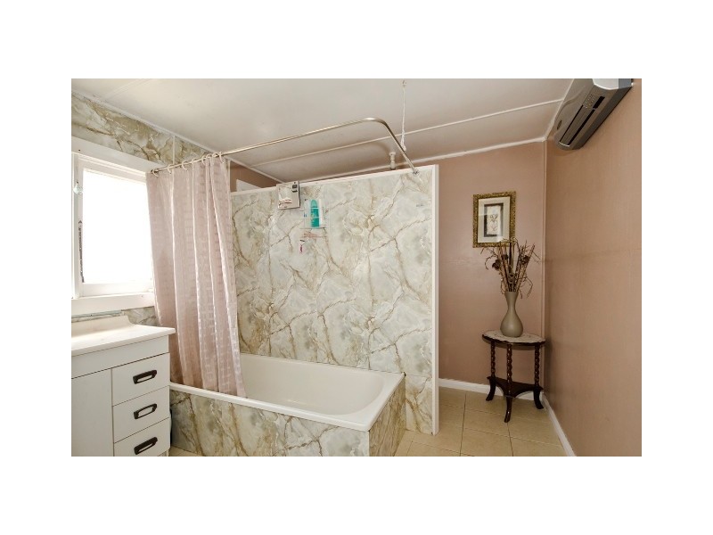 10 Archer Street, Beaconsfield TAS 7270