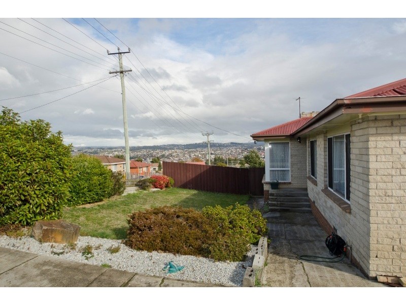 9 Seymour Street, Ravenswood TAS 7250