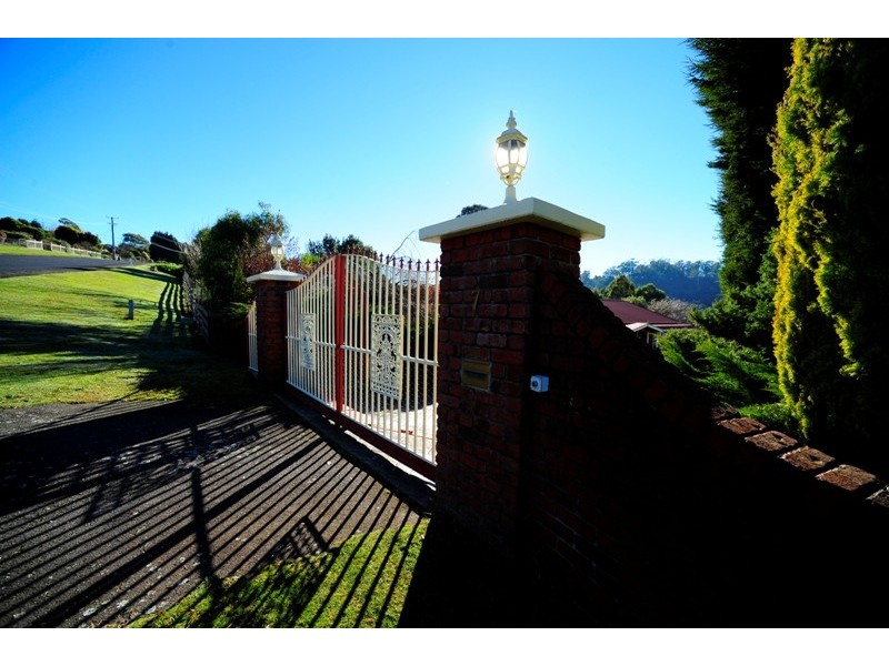 7 Pleasant Hills Drive, Grindelwald TAS 7277