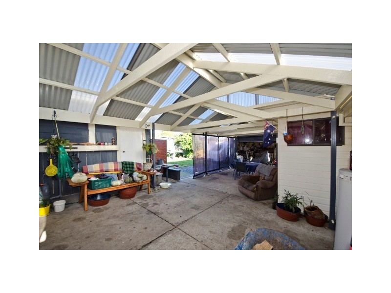 7 Ernest Street, Beauty Point TAS 7270