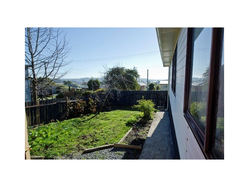 7 Ernest Street, Beauty Point TAS 7270