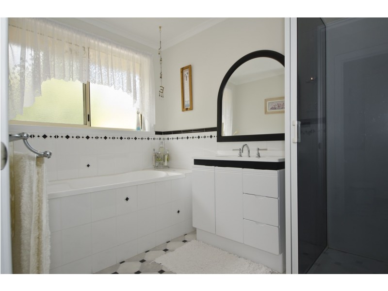 83 Atkinsons Road, Grindelwald TAS 7277
