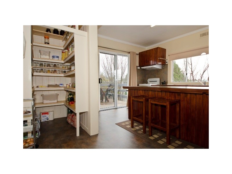 13 Garrett Street, Beauty Point TAS 7270