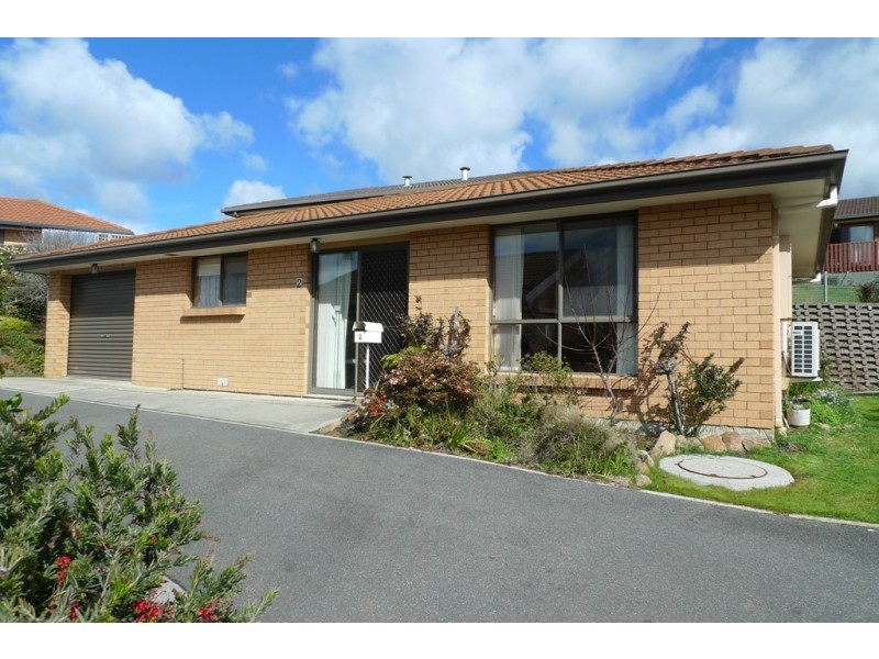 2 Winifred Circle, Riverside TAS 7250