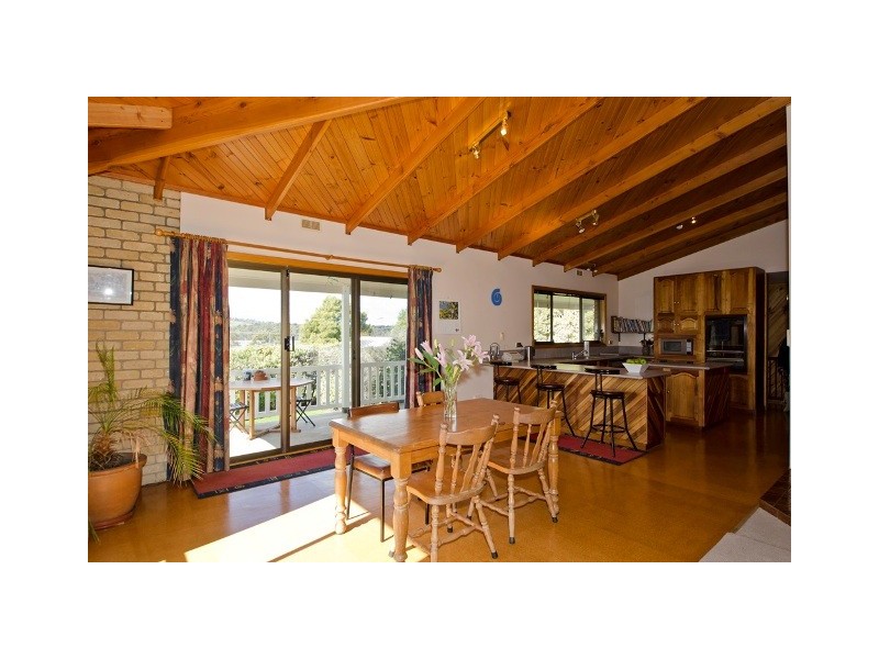 10 – 12 Taree Crescent, Gravelly Beach TAS 7276