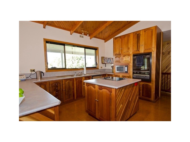 10 – 12 Taree Crescent, Gravelly Beach TAS 7276