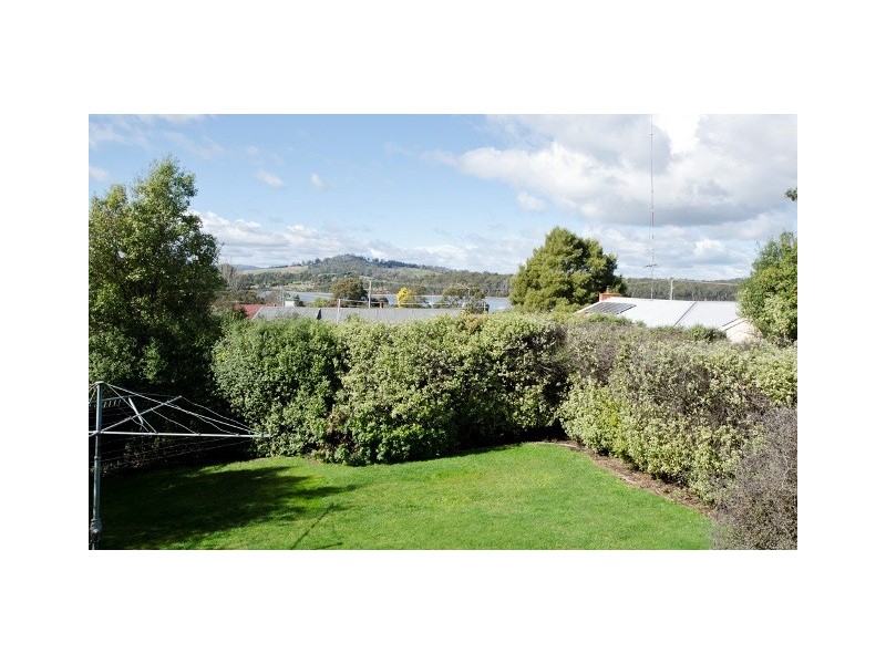 10 – 12 Taree Crescent, Gravelly Beach TAS 7276