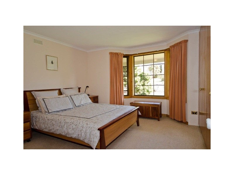 10 – 12 Taree Crescent, Gravelly Beach TAS 7276