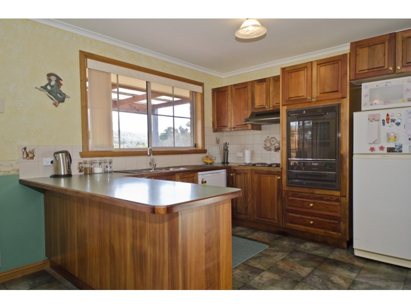 5 Glover Avenue, Blackstone Heights TAS 7250